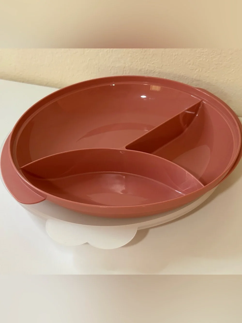 Tupperware three section
